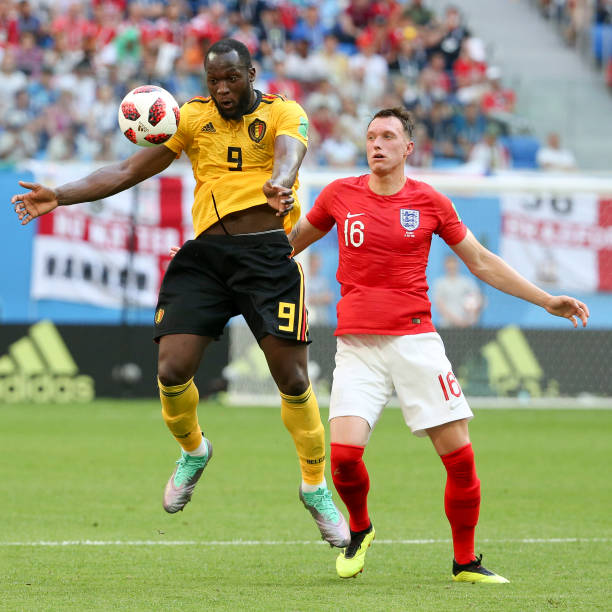 次采访中透 次采访中透