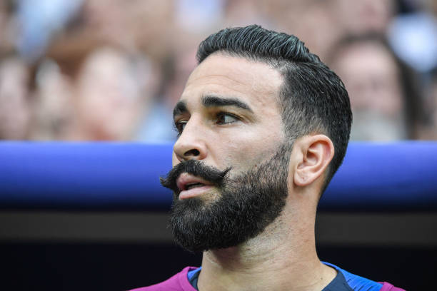 而此时此刻 而此时此刻