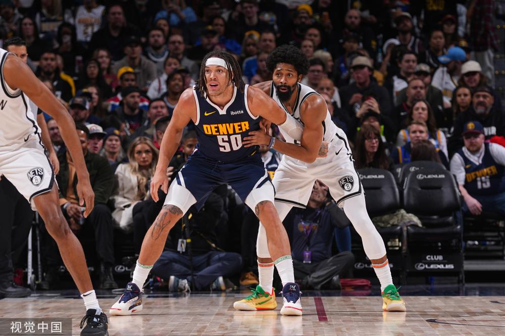 在比赛中 在比赛中