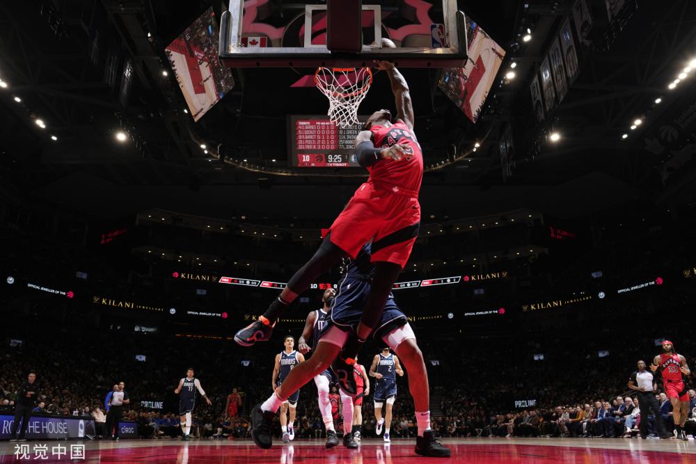 球队不仅依 球队不仅依